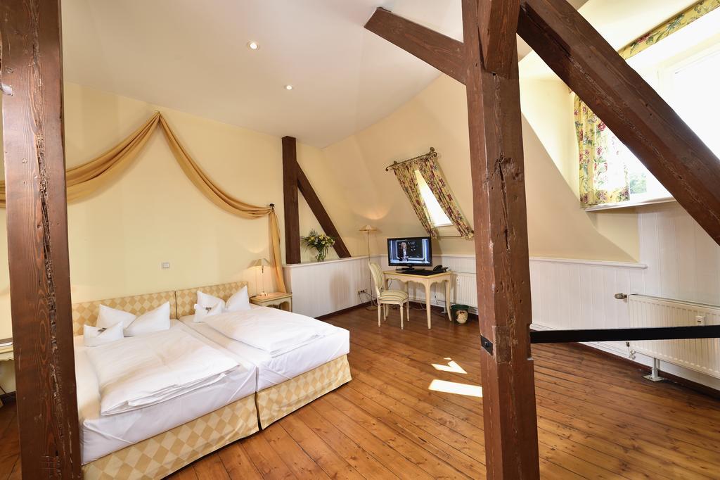 Hotel Graf Von Mansfeld Lutherstadt Eisleben Szoba fotó